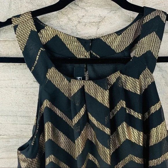 IZ Byer Black & Gold Chevron Top size medium - Picture 5 of 11